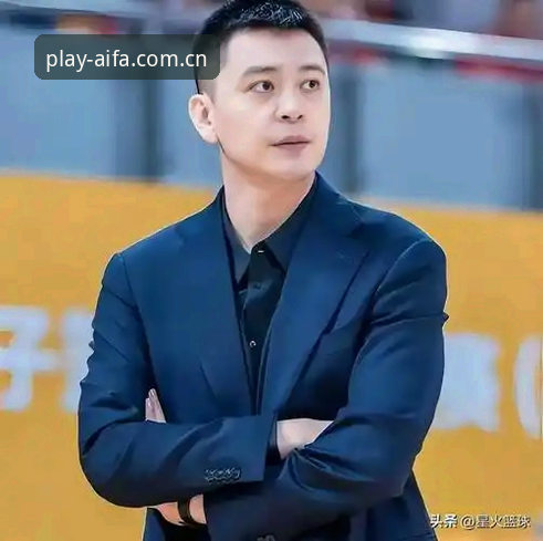 杨鸣看C罗：前锋们集体开火，这届世界杯的“迟到者”压力最大